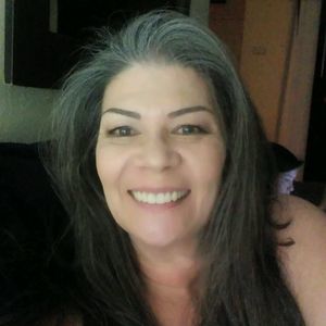 Meet your Posher, Debra